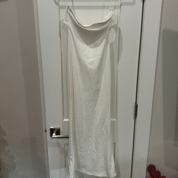 Princess Polly Carter Maxi Dress White - Picture 3 of 4